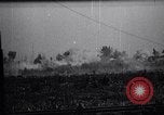 Standbild Deutsche Soldaten greifen Stalingrad an Stalingrad Russland, 1942, aus Sekunde 44 historischem Filmmaterial Videoclip 65675034742