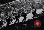 Standbild German Mountain Truppen Dalar Baschi Peak Kaukasus, 1942, aus Sekunde 25 historischem Filmmaterial Videoclip 65675034747