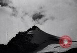 Standbild German Mountain Truppen Dalar Baschi Peak Kaukasus, 1942, aus Sekunde 57 historischem Filmmaterial Videoclip 65675034747
