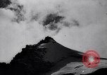 Standbild German Mountain Truppen Dalar Baschi Peak Kaukasus, 1942, aus Sekunde 58 historischem Filmmaterial Videoclip 65675034747