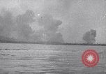 Immagine di Il bombardamento Peleliu Isole Palau, 1944, secondo 3 filmato di repertorio 65675034750