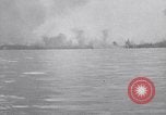 Immagine di Il bombardamento Peleliu Isole Palau, 1944, secondo 33 filmato di repertorio 65675034750