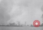 Immagine di Il bombardamento Peleliu Isole Palau, 1944, secondo 34 filmato di repertorio 65675034750