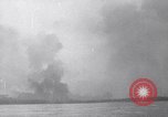 Immagine di Il bombardamento Peleliu Isole Palau, 1944, secondo 37 filmato di repertorio 65675034750