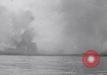 Immagine di Il bombardamento Peleliu Isole Palau, 1944, secondo 38 filmato di repertorio 65675034750