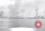 Immagine di Il bombardamento Peleliu Isole Palau, 1944, secondo 45 filmato di repertorio 65675034750
