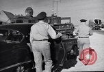 Standbild William H Tunner Tripolis Libyen Wheelus Air Base, 1954, aus Sekunde 23 historischem Filmmaterial Videoclip 65675034771