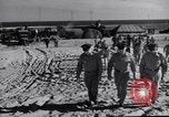 Standbild William H Tunner Tripolis Libyen Wheelus Air Base, 1954, aus Sekunde 30 historischem Filmmaterial Videoclip 65675034771