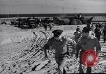 Standbild William H Tunner Tripolis Libyen Wheelus Air Base, 1954, aus Sekunde 32 historischem Filmmaterial Videoclip 65675034771