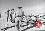 Standbild William H Tunner Tripolis Libyen Wheelus Air Base, 1954, aus Sekunde 43 historischem Filmmaterial Videoclip 65675034771