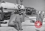 Immagine di Matador missile Tripoli in Libia Wheelus air base, 1954, secondo 61 filmato di repertorio 65675034774