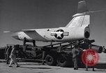 Image missile Matador base aérienne Wheelus Tripoli Libye, 1954, de la seconde 9 séquences d'archives historiques vidéo 65675034777