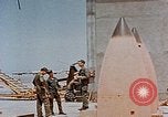 Standbild TM-61A Matador Rakete Tripolis Libyen, 1955, aus Sekunde 25 historischem Filmmaterial Videoclip 65675034787
