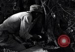 Standbild Bau von Ledo Road Manpin Birma, 1944, aus Sekunde 44 historischem Filmmaterial Videoclip 65675034788