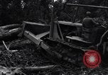 Standbild Caterpillar D7-Bulldozer bei der Konstruktion von Ledo Road Manpin Birma, 1944, aus Sekunde 34 historischem Filmmaterial Videoclip 65675034790