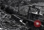 Image construction d'Ledo Road Manpin Birmanie, 1944, de la seconde 32 séquences d'archives historiques vidéo 65675034791