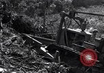Image construction d'Ledo Road Manpin Birmanie, 1944, de la seconde 33 séquences d'archives historiques vidéo 65675034791