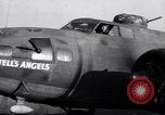 Standbild 8 Bomber Command Vereinigtes Königreich, 1944, aus Sekunde 5 historischem Filmmaterial Videoclip 65675034808