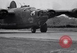 Standbild 8 Bomber Command Vereinigtes Königreich, 1944, aus Sekunde 20 historischem Filmmaterial Videoclip 65675034808