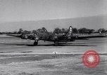 Standbild 8 Bomber Command Vereinigtes Königreich, 1944, aus Sekunde 33 historischem Filmmaterial Videoclip 65675034808