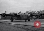 Standbild 8 Bomber Command Vereinigtes Königreich, 1944, aus Sekunde 47 historischem Filmmaterial Videoclip 65675034808