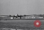 Image 8e Bomber Command Royaume-Uni, 1944, de la seconde 24 séquences d'archives historiques vidéo 65675034809