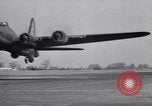 Image 8e Bomber Command Royaume-Uni, 1944, de la seconde 36 séquences d'archives historiques vidéo 65675034809