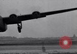 Image 8e Bomber Command Royaume-Uni, 1944, de la seconde 52 séquences d'archives historiques vidéo 65675034809