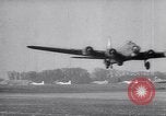 Image 8e Bomber Command Royaume-Uni, 1944, de la seconde 58 séquences d'archives historiques vidéo 65675034809