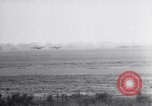 Standbild USAAF 56 Fighter Group P-47s Nehmen Sie auf einer Mission Southwold Suffolk England, 1943, aus Sekunde 22 historischem Filmmaterial Videoclip 65675034815