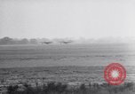 Standbild USAAF 56 Fighter Group P-47s Nehmen Sie auf einer Mission Southwold Suffolk England, 1943, aus Sekunde 24 historischem Filmmaterial Videoclip 65675034815