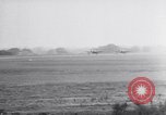 Standbild USAAF 56 Fighter Group P-47s Nehmen Sie auf einer Mission Southwold Suffolk England, 1943, aus Sekunde 27 historischem Filmmaterial Videoclip 65675034815
