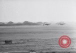 Standbild USAAF 56 Fighter Group P-47s Nehmen Sie auf einer Mission Southwold Suffolk England, 1943, aus Sekunde 29 historischem Filmmaterial Videoclip 65675034815