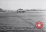 Standbild USAAF 56 Fighter Group P-47s Nehmen Sie auf einer Mission Southwold Suffolk England, 1943, aus Sekunde 46 historischem Filmmaterial Videoclip 65675034815