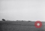 Standbild USAAF 56 Fighter Group P-47s Nehmen Sie auf einer Mission Southwold Suffolk England, 1943, aus Sekunde 61 historischem Filmmaterial Videoclip 65675034815
