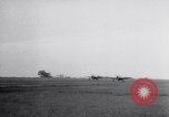 Standbild USAAF 56 Fighter Group P-47s Nehmen Sie auf einer Mission Southwold Suffolk England, 1943, aus Sekunde 62 historischem Filmmaterial Videoclip 65675034815