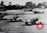 Standbild USAAF Kampfjets eskortieren B-17 Bomber Deutschland, 1943, aus Sekunde 5 historischem Filmmaterial Videoclip 65675034816