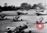 Standbild USAAF Kampfjets eskortieren B-17 Bomber Deutschland, 1943, aus Sekunde 9 historischem Filmmaterial Videoclip 65675034816