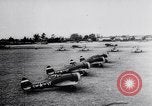 Standbild USAAF Kampfjets eskortieren B-17 Bomber Deutschland, 1943, aus Sekunde 14 historischem Filmmaterial Videoclip 65675034816