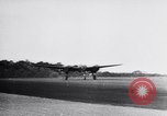 Standbild USAAF Kampfjets eskortieren B-17 Bomber Deutschland, 1943, aus Sekunde 52 historischem Filmmaterial Videoclip 65675034816