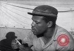 Standbild negro Soldaten der 45th Engineer Regiment Ledo Road Tingkawk Birma, 1945, aus Sekunde 43 historischem Filmmaterial Videoclip 65675034821
