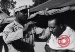 Standbild negro Soldaten der 45th Engineer Regiment Ledo Road Tingkawk Birma, 1945, aus Sekunde 62 historischem Filmmaterial Videoclip 65675034821
