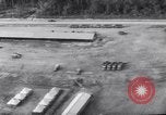 Standbild LKW geparkt Ledo Road Tingkawk Birma, 1945, aus Sekunde 12 historischem Filmmaterial Videoclip 65675034822