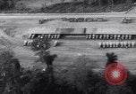 Standbild LKW geparkt Ledo Road Tingkawk Birma, 1945, aus Sekunde 16 historischem Filmmaterial Videoclip 65675034822