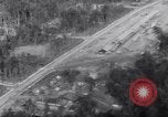 Standbild LKW geparkt Ledo Road Tingkawk Birma, 1945, aus Sekunde 34 historischem Filmmaterial Videoclip 65675034822