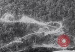 Standbild LKW geparkt Ledo Road Tingkawk Birma, 1945, aus Sekunde 62 historischem Filmmaterial Videoclip 65675034822