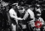 Standbild George Marshall Italien, 1944, aus Sekunde 17 historischem Filmmaterial Videoclip 65675034826