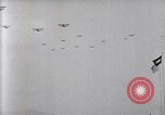 Image foule montres formation d'avions sur le Jour commémoratif de l'air Hollywood California USA, 1919, de la seconde 53 séquences d'archives historiques vidéo 65675034841