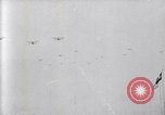 Image foule montres formation d'avions sur le Jour commémoratif de l'air Hollywood California USA, 1919, de la seconde 54 séquences d'archives historiques vidéo 65675034841