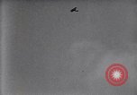 Standbild Flieger um ein Treffen auf Luft Memorial Day Hollywood California USA, 1919, aus Sekunde 25 historischem Filmmaterial Videoclip 65675034844